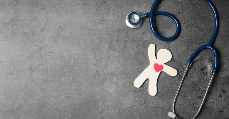 6 أعراض أساسية لإصابة طفلك بثقب في القلب